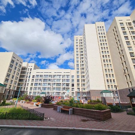 Ernaz Plus Apartments: Promenade Expo Astana Eksteriør billede