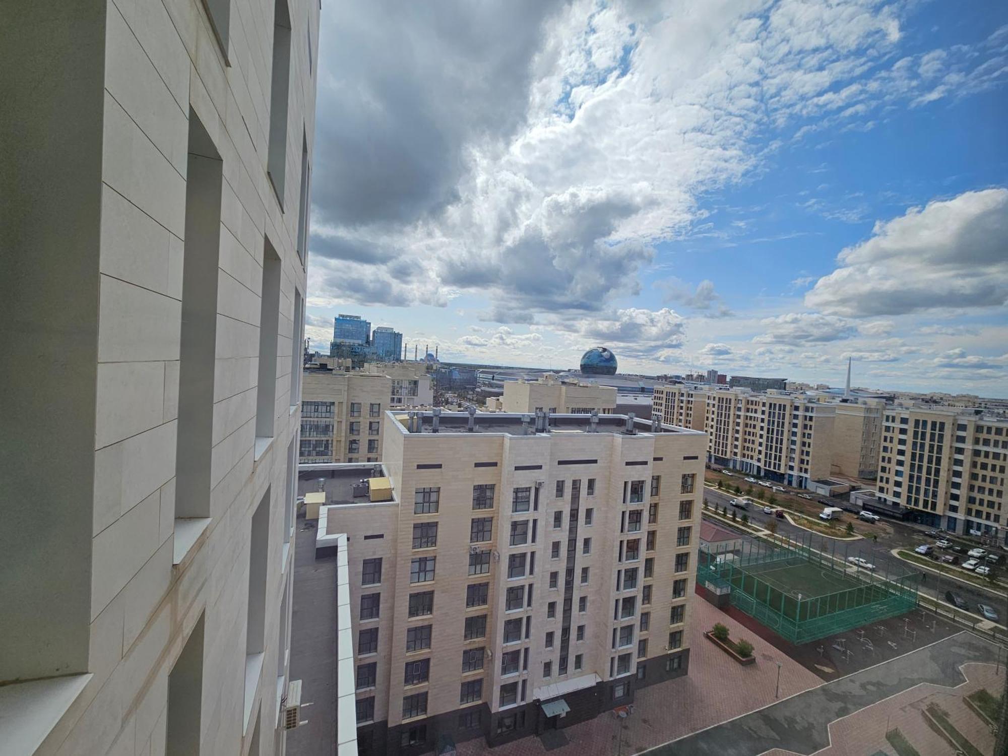 Ernaz Plus Apartments: Promenade Expo Astana Eksteriør billede