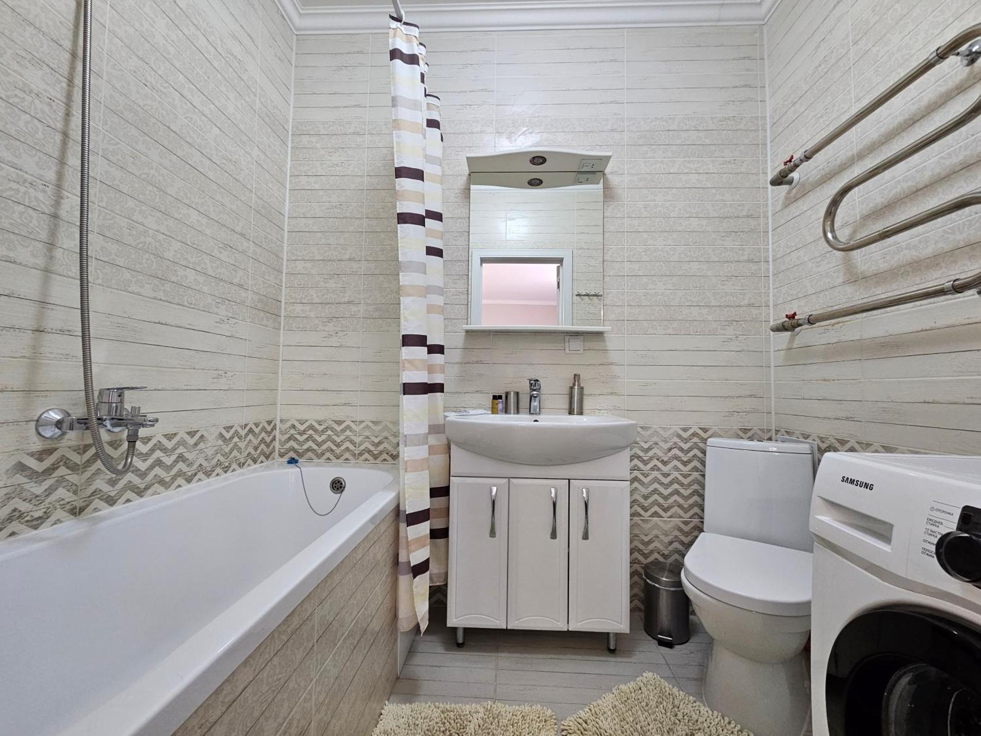 Ernaz Plus Apartments: Promenade Expo Astana Eksteriør billede